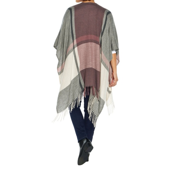 CASHMERE BLEND
WRAP - Picture 2 of 7